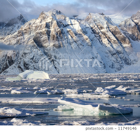 King Oscars Fjord - Greenland 11749146