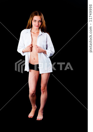 Pretty girl in white shirt 11749998