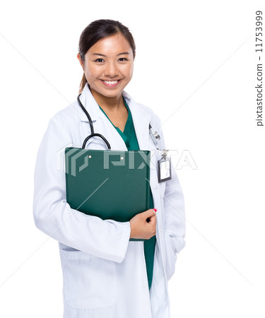 Asian female doctor 11753999