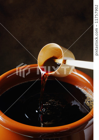 Soy sauce 11757902