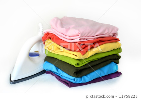 Stacks clothes with iron 11759223
