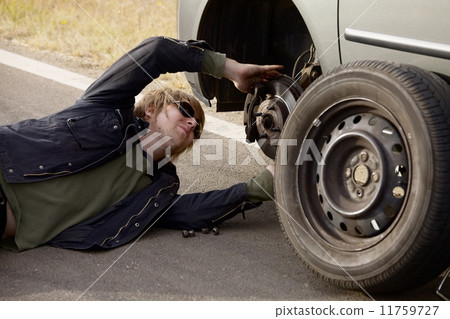 Tyre Change Tyre Change 11759727