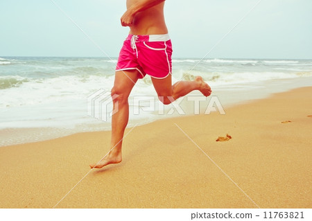 Runner Runner 11763821