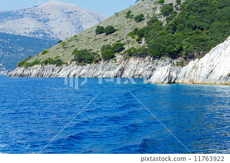 Summer Kefalonia coast view (Greece) 11763922