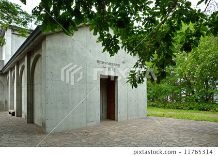 Ueda walk / silent hall. 11765314