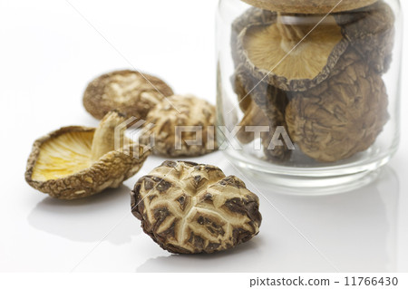 Dried Shiitake 1 11766430