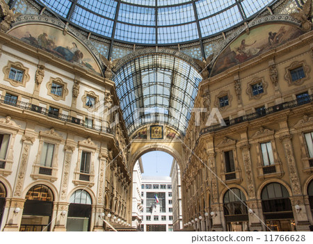 Italy Milano Vittorio Emanuele II Galleria 11766628