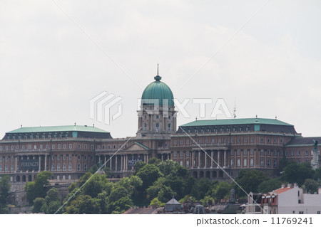 view of landmarks in Budapest 11769241