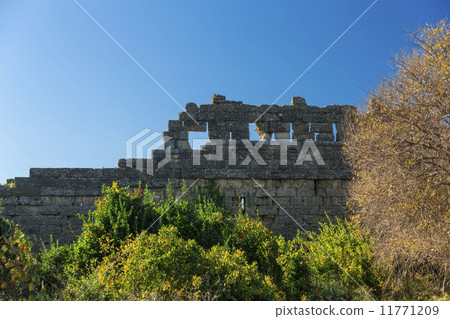 Ruins in Side 11771209