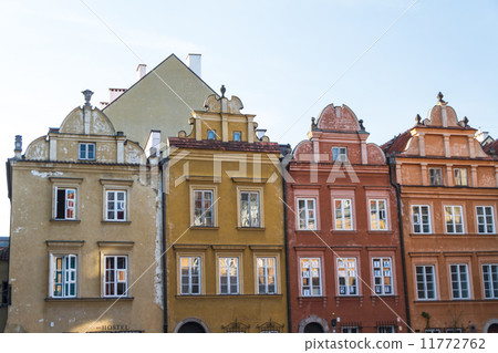 Castle Square in Warsaw, Poland 11772762