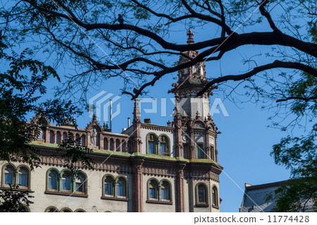 typical buildings 19th-century in Buda Castle district of Budape typical buildings 19th-century in Buda Castle district of Budape 11774428
