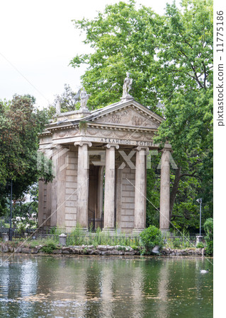 Villa Borghese Garden, Rome, Italy Villa Borghese Garden, Rome, Italy 11775186
