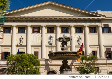 Rome, Italy. Typical architectural details of the old city 11775864