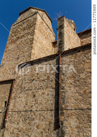 Old beautiful architecture Barcelona (Spain) Old beautiful architecture Barcelona (Spain) 11775989
