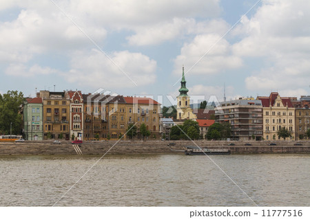 typical buildings 19th-century in Buda Castle district of Budape typical buildings 19th-century in Buda Castle district of Budape 11777516