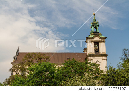 Cathedral in old town of Cracow Cathedral in old town of Cracow 11778107