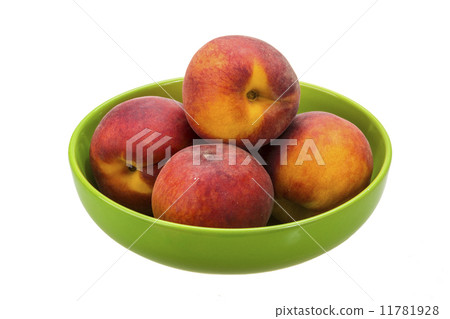 Ripe bright peaches 11781928