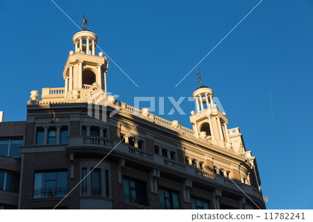 Buildings' facades of great architectural interest in the city o Buildings' facades of great architectural interest in the city o 11782241