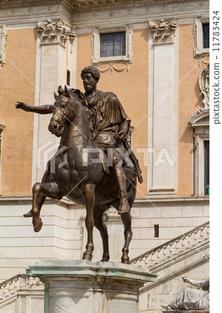 Campidoglio square (Piazza del Campidoglio) in Rome, Italy Campidoglio square (Piazza del Campidoglio) in Rome, Italy 11783424