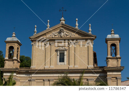 Great church in center of Rome, Italy. Great church in center of Rome, Italy. 11786347
