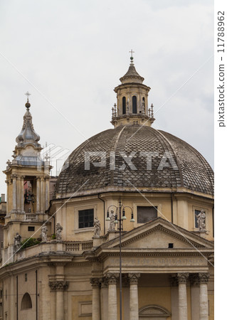 Piazza del Popolo in Rome 11788962