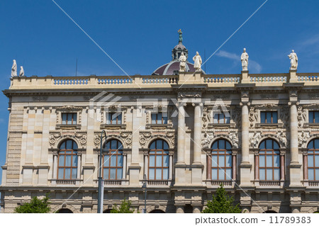 Museum, Vienna, Austria Museum, Vienna, Austria 11789383