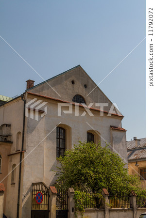 Old Synagogue Izaaka in Kazimierz district of Krakow, Poland 11792072