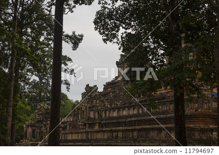 Angkor Wat complex Angkor Wat complex 11794697