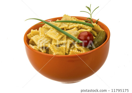 Ravioli with herbs 11795175