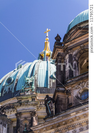 Berlin Cathedral (Berliner Dom) 11795721