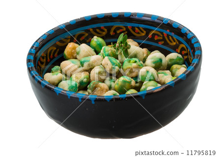 Crispy green peas 11795819