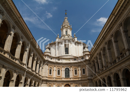 Great church in center of Rome, Italy. Great church in center of Rome, Italy. 11795962