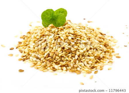 Roasted sesame seeds 11796443