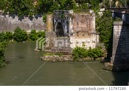 Rome bridges 11797280