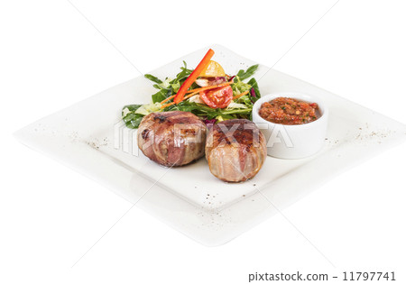 Grilled steak wrapped in bacon, with grilled vegetables, mashed 11797741