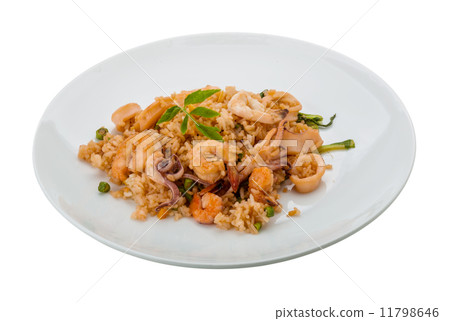 Rice with seafood 11798646
