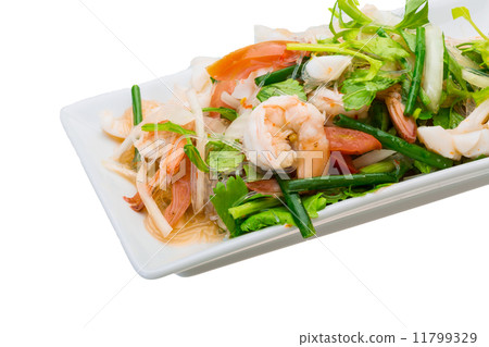 Glass noodle with seafood 11799329