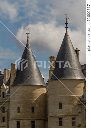 Historic building in Paris France 11800517