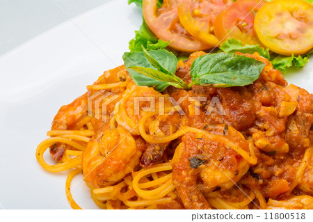 Seafood pasta 11800518