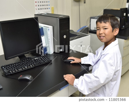 Laboratory 11805366