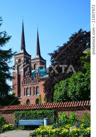 Summer flowers at Roskilde cathedral 11807972