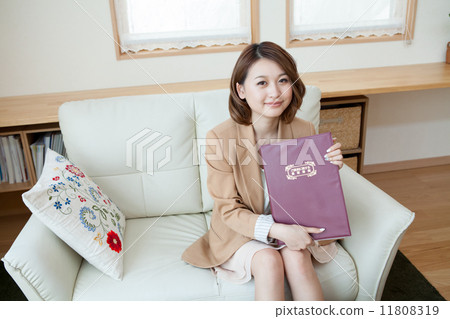 保險銷售 11808319