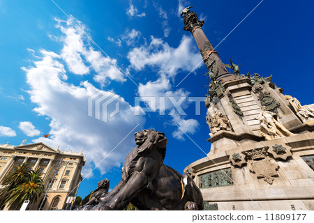 Monument to Christopher Columbus - Barcelona Monument to Christopher Columbus - Barcelona 11809177