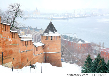 November view snow Nizhny Novgorod Kremlin Russia November view snow Nizhny Novgorod Kremlin Russia 11814706