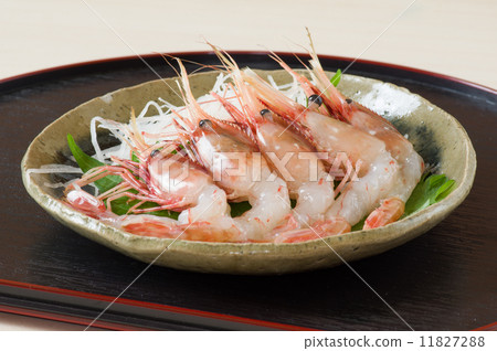 蝦蝦生魚片 11827288
