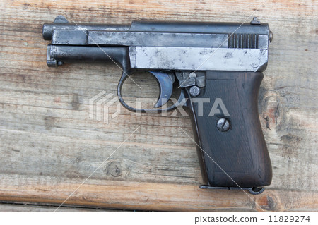 old Mauzer hand gun 11829274