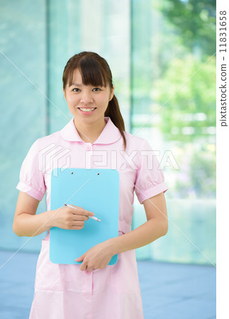 Image of a nurse of a modern general hospital Image of a nurse of a modern general hospital 11831658