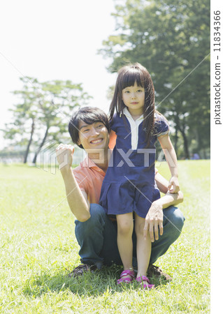 Working father Working father 11834366