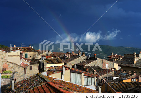 Rainbow, town, Tuscany Rainbow, town, Tuscany 11835239