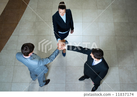 symbol of teamwork 11837174